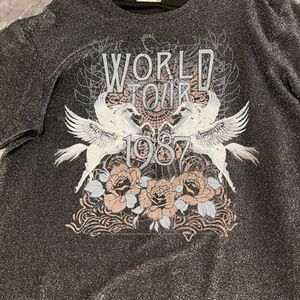 Sparkly Tour Tee Altar’d State Oversied Gray Silver XS S 1987 Pegasus Band NWOT